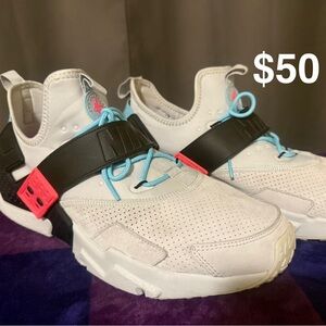 Nike Air Huarache Drift Premium "South Beach" sneakers.